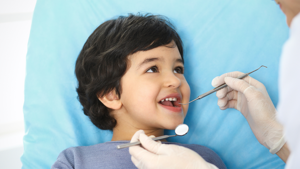 La atención dental en Aunt Martha's está disponible para todos nuestros pacientes de atención médica primaria